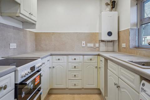 2 bedroom bungalow for sale, Orchard Close, Beaconsfield HP9