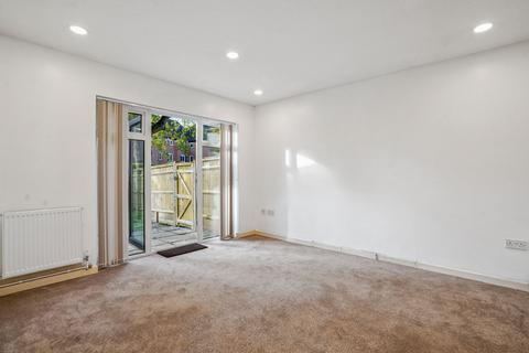 undefined, Orchard Close, Beaconsfield HP9