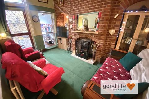 2 bedroom terraced house for sale, Stratfield Street, Sunderland SR4