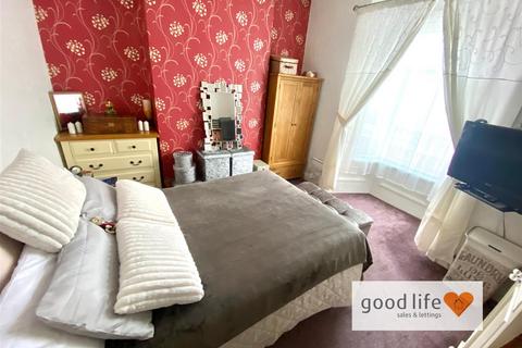 2 bedroom terraced house for sale, Stratfield Street, Sunderland SR4
