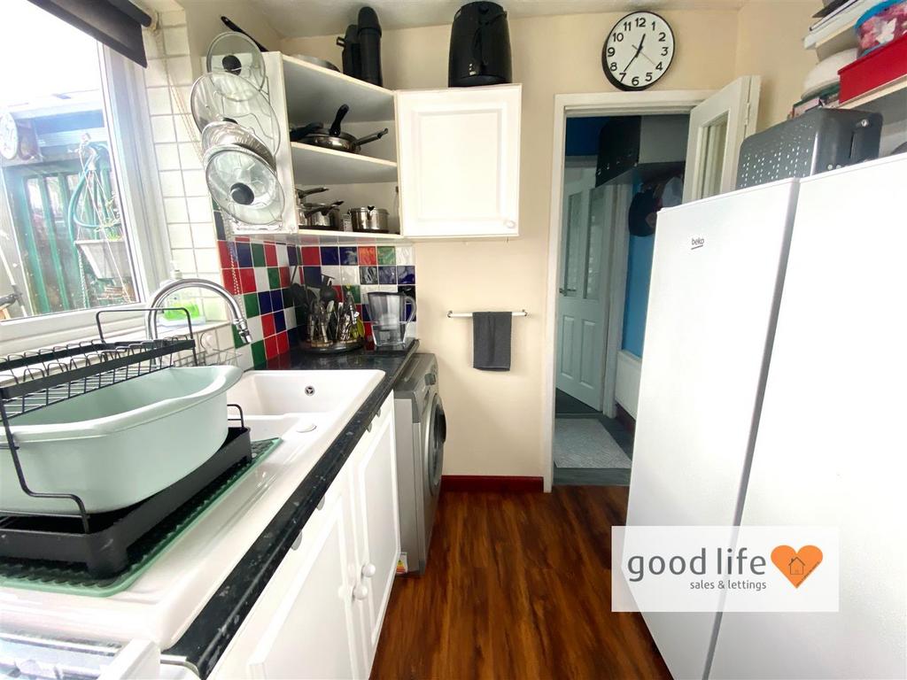 20251101 123525392 i OS16stratfield.jpg