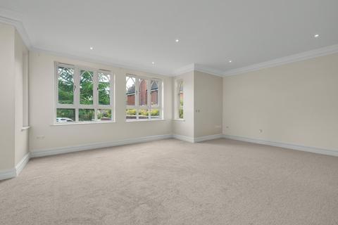 2 bedroom apartment for sale, Esher Park Avenue, Esher, Surrey, KT10