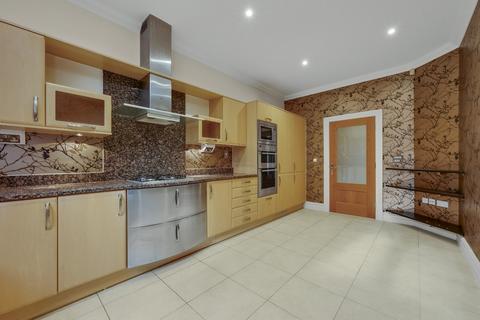 2 bedroom apartment for sale, Esher Park Avenue, Esher, Surrey, KT10