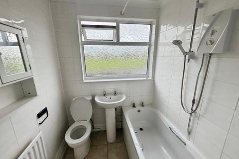 undefined, Balmoral Avenue, Hull HU6