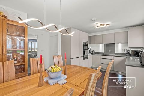 undefined, Rainbow View, Plymouth PL9