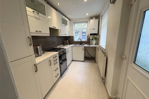 2 bedroom terraced house to rent, Oldham Road, Ashton-under-Lyne, Greater Manchester, OL7