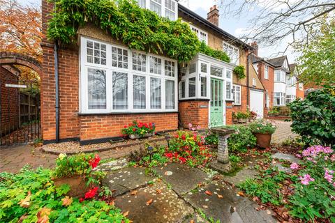 4 bedroom detached house for sale, Weston Road, Stevenage, Hertfordshire, SG1