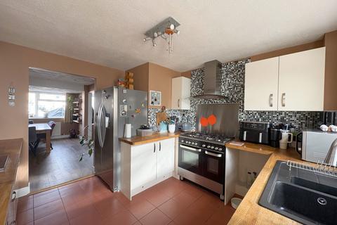 undefined, Tewkesbury GL20