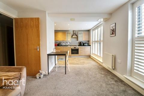 2 bedroom apartment for sale, Clifford Way, Maidstone