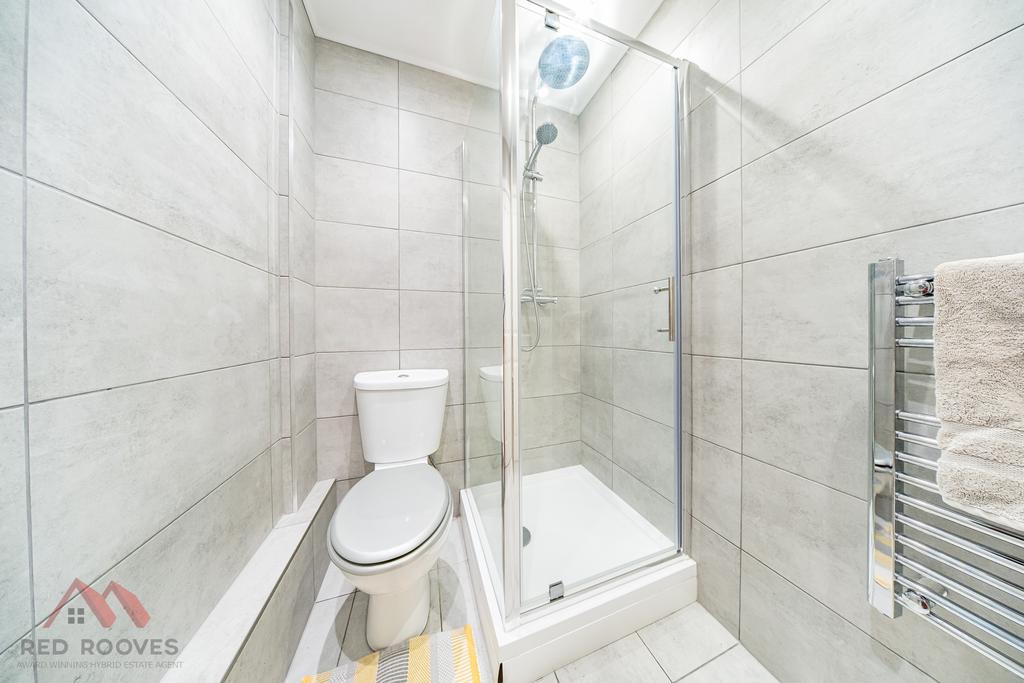 Shower Ensuite