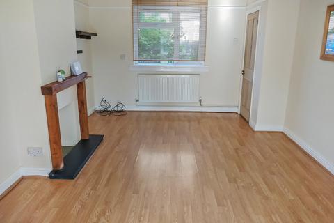 3 bedroom semi-detached house to rent, Wykham Place, Banbury OX16
