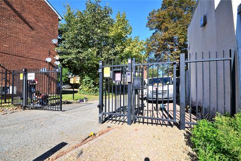 1 bedroom apartment to rent, Radlett Close, Forest Gate, E7