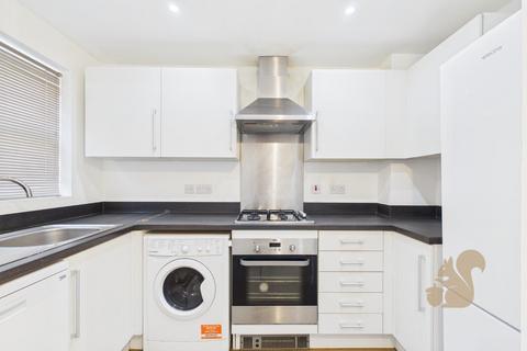 2 bedroom terraced house for sale, Military Road, Colchester