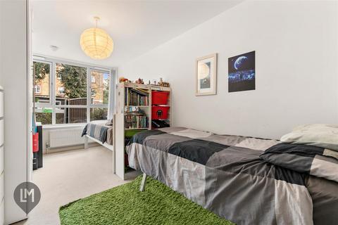 undefined, Merton Road, London