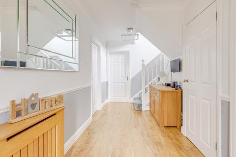 undefined, Hogarth Way, Rochford, SS4