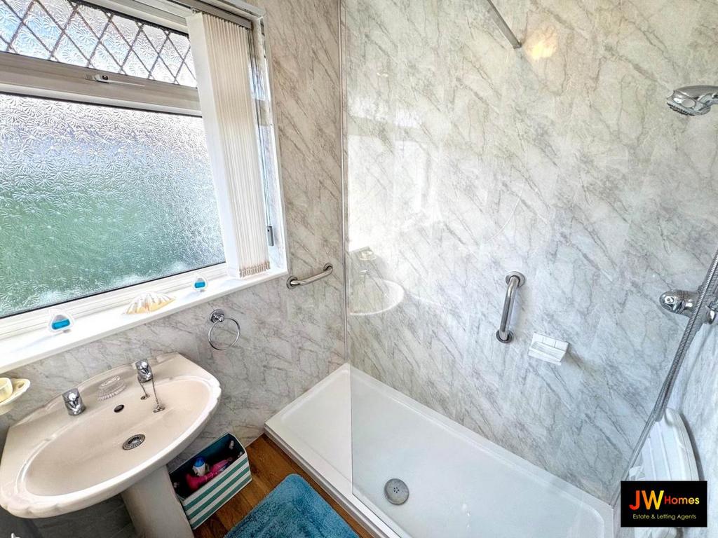 Shower room (2)