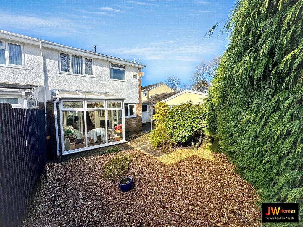 Rear garden 3