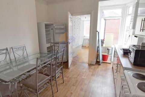 undefined, West Parade, Lincoln