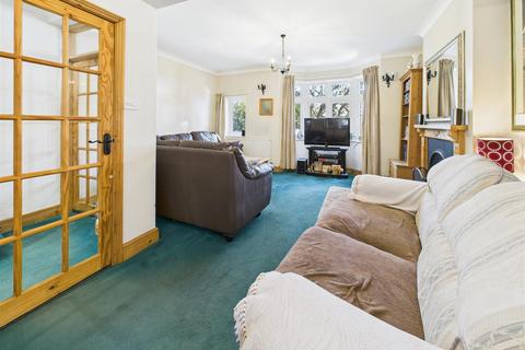 undefined, Cottimore Lane, Walton-On-Thames