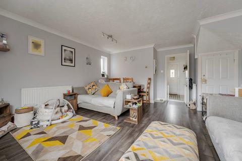 3 bedroom end of terrace house for sale, Stockholm Way, Dereham