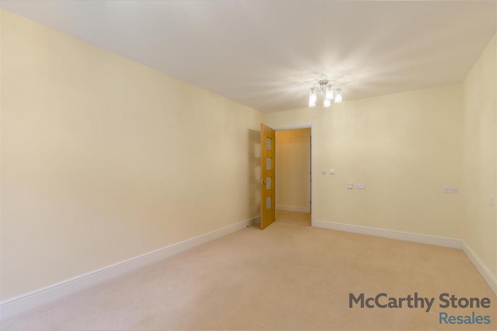 8668326-interior14.jpg