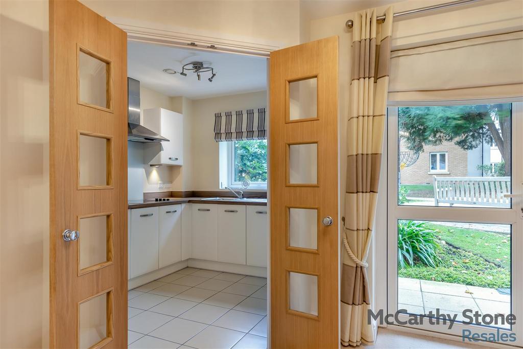 8668326-interior13.jpg