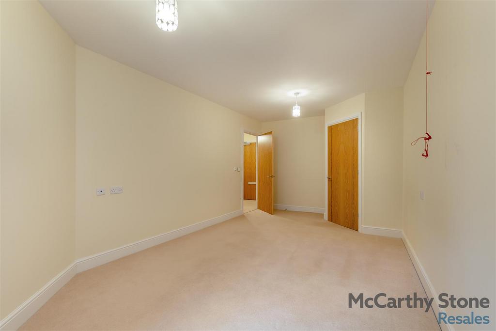 8668326-interior07.jpg