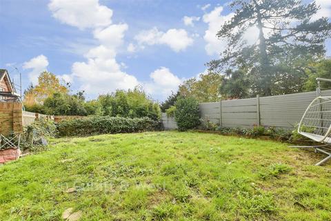 3 bedroom semi-detached house for sale, Cambridge Way, Uckfield TN22