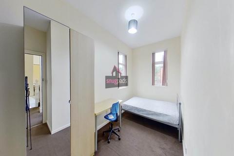 8 bedroom house to rent, Weaste Lane, Salford, Manchester