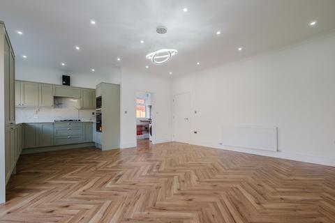undefined, Erlington Avenue, Manchester, M16