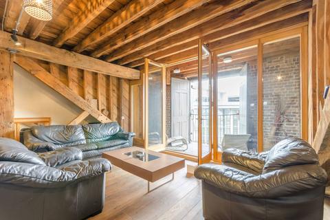 Port East Apartments, Canary Wharf, London, E14