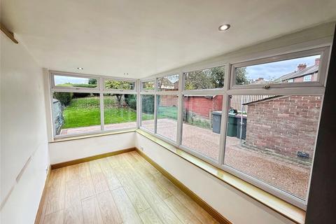 3 bedroom terraced house to rent, Brook Hill, Rotherham S61