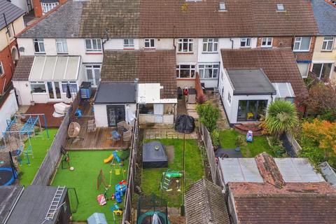 3 bedroom terraced house for sale, Chatsworth Avenue, Portsmouth