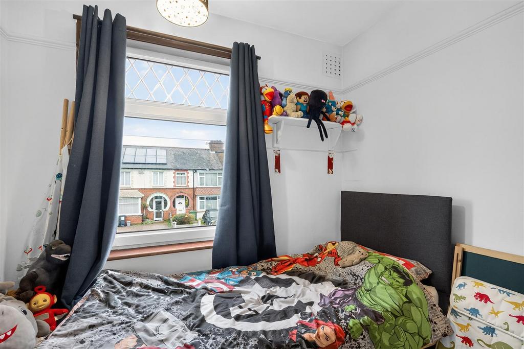 Bedroom 3.jpg