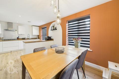 4 bedroom detached house for sale, Royal Sovereign Avenue, Costessey, Norwich