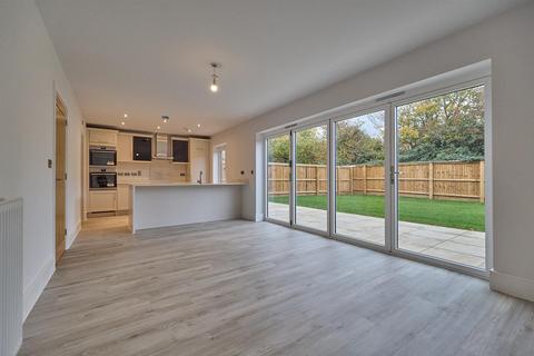 undefined, Plot 7, Sketchley Lodge