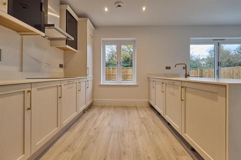 undefined, Plot 7, Sketchley Lodge