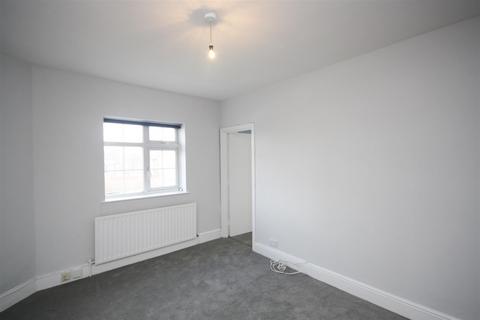 1 bedroom flat to rent, South Worple Way, East Sheen, SW14