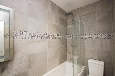 1 bedroom flat to rent, South Worple Way, East Sheen, SW14