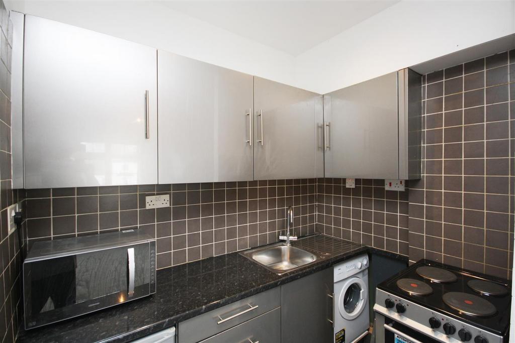 Kitchen 1