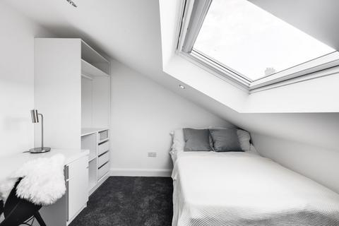 6 bedroom house to rent, Talton Road, Liverpool L15