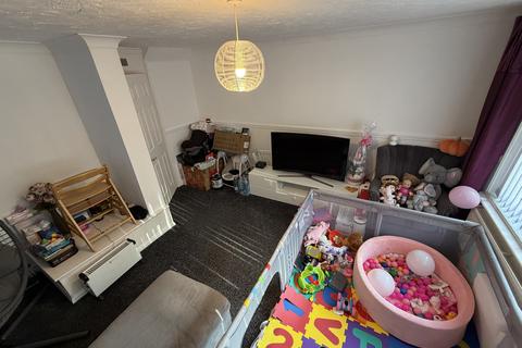 2 bedroom flat for sale, Netherton Road, Worksop S80