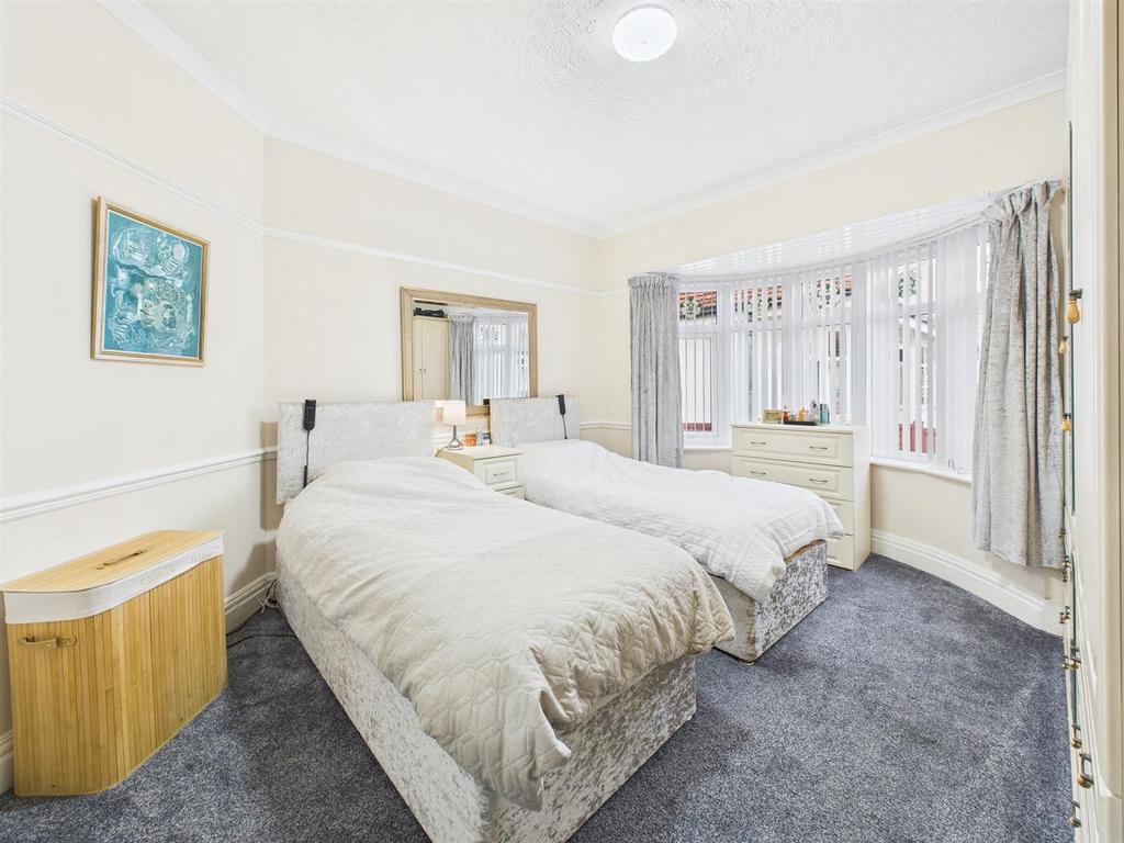 Bedroom: