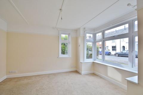 undefined, Queens Road, Thame