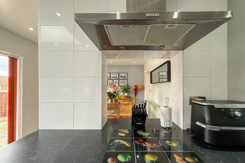 undefined, Bristol, City Of Bristol BS4