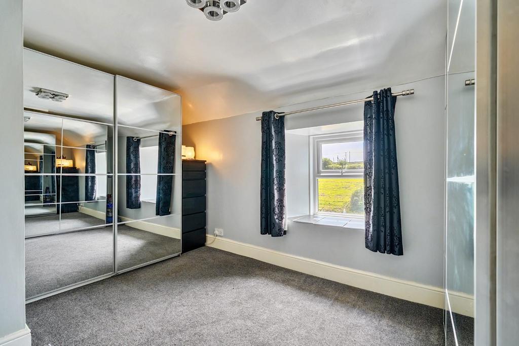Bedroom 3.jpg