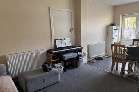 3 bedroom property to rent, WOODSTOCK ROAD, CHEYLESMORE, COVENTRY CV3 5HQ