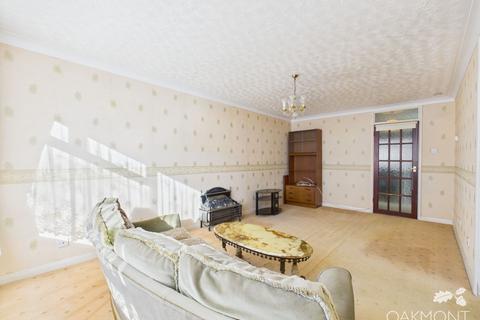2 bedroom apartment for sale, Petands Court, Randall Drive, Hornchurch