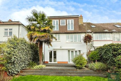 4 bedroom semi-detached house for sale, The Square, Ilford, IG1