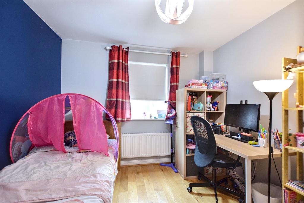 Bedroom 2 2.jpeg